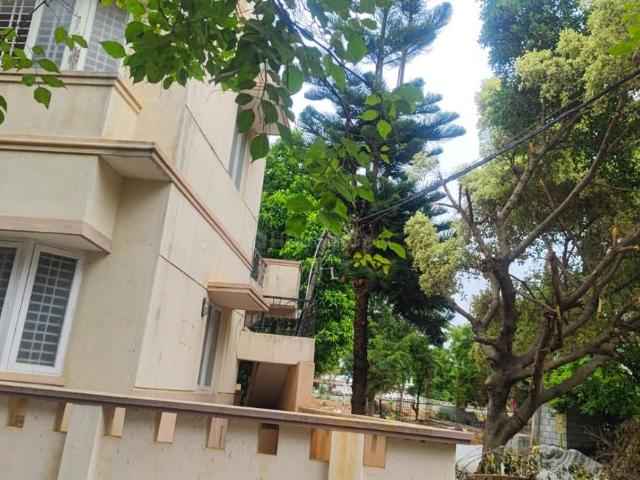 Duplex for sale in Cox Town - Bangalore, Karnataka