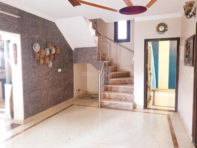 Duplex for rent in South Delhi, Deri