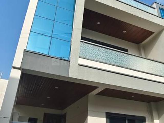 Duplex for sale in Madya