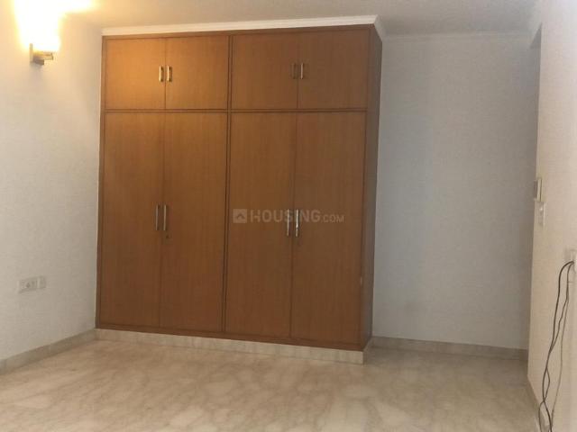 Duplex for rent in Deri