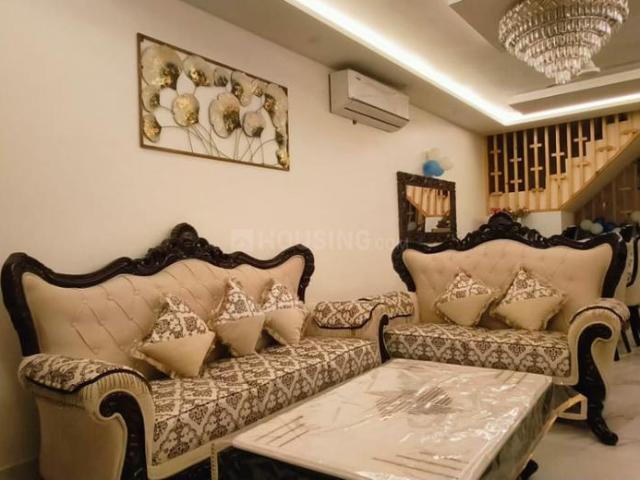 Duplex for rent in Deri