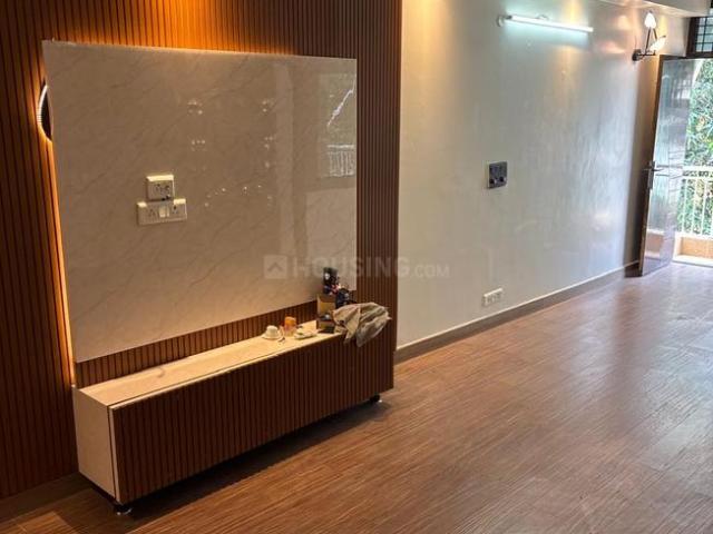 Duplex for rent in Deri