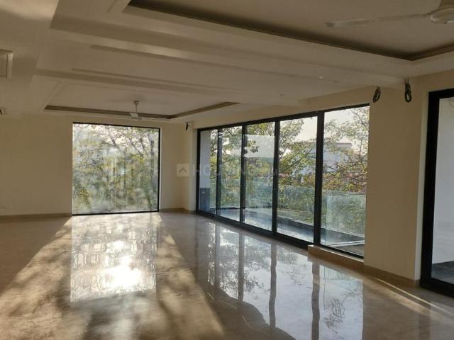 Duplex for rent in Deri