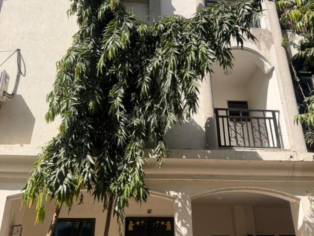 Duplex for sale in Ahmedabad, Gujarat
