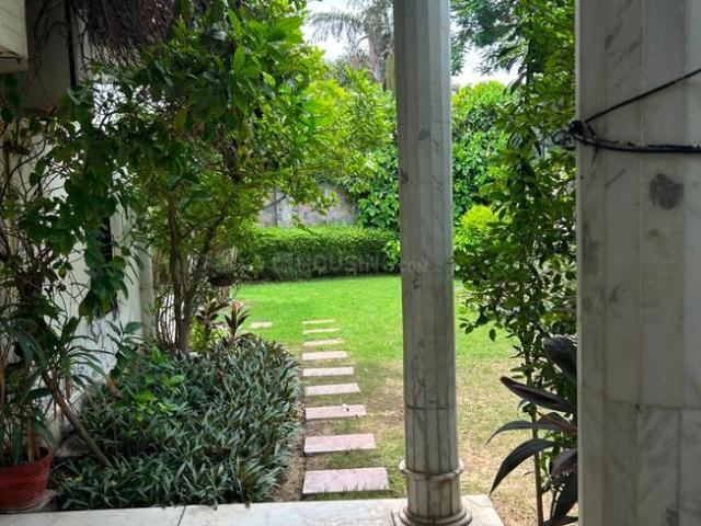 House for rent in Deri