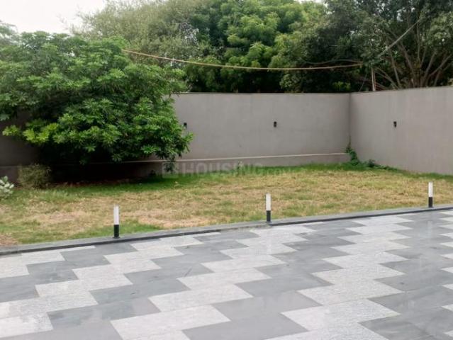 House for rent in Deri