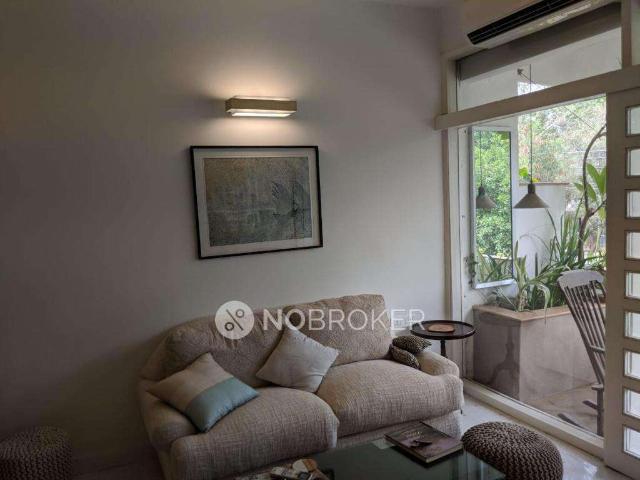 Flat for rent in Deri