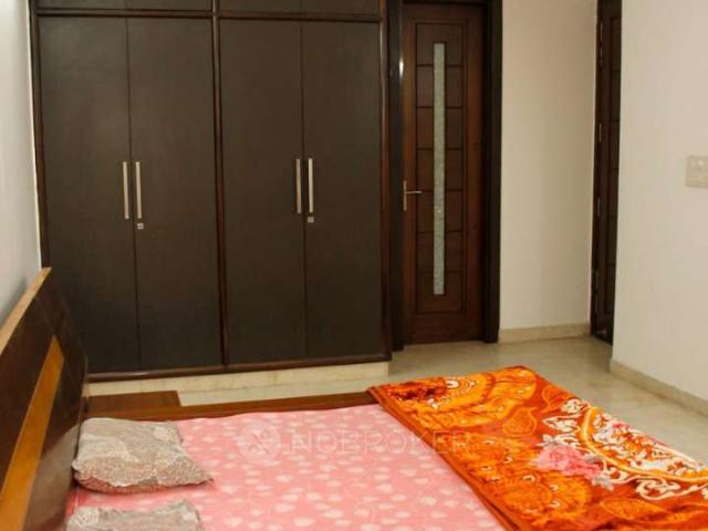 Flat for rent in West Delhi, Deri