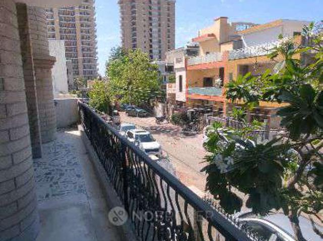 Flat for rent in Hariana
