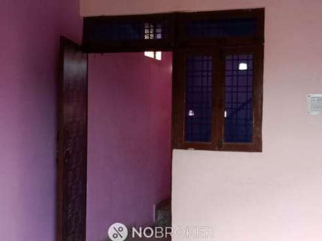 Flat for sale in South West Delhi, Deri