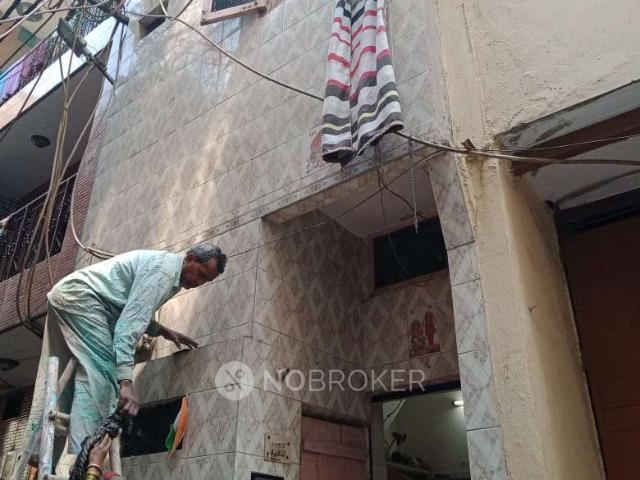 Property for sale in West Delhi, Deri