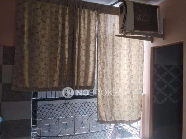 Flat for sale in South West Delhi, Deri