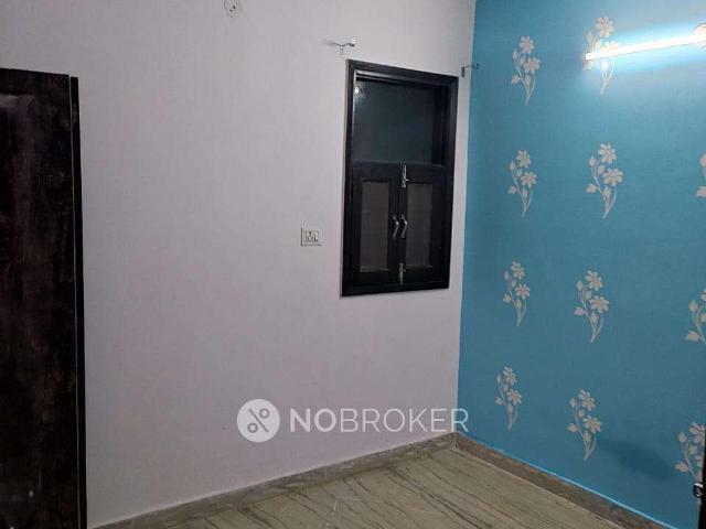 Flat for sale in North West Delhi, Deri