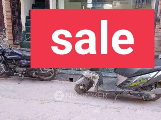 Flat for sale in South Delhi, Deri
