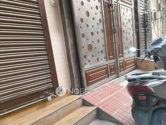Flat for sale in Hariana