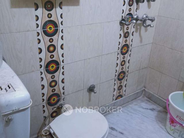 Property for sale in West Delhi, Deri