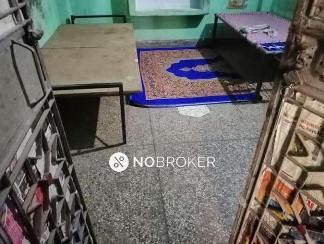Flat for sale in West Delhi, Deri