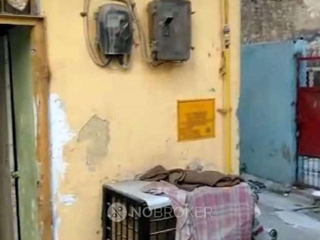 Flat for sale in Nawada, Delhi