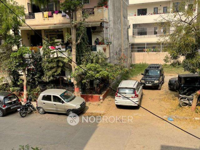 Flat for sale in Hariana