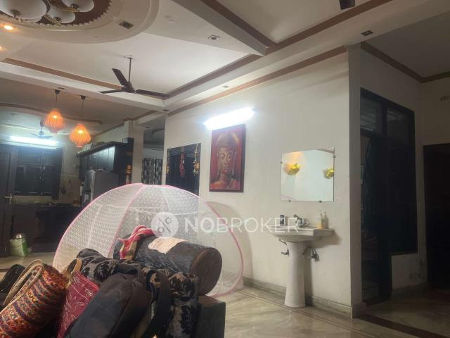 Flat for rent in Ghaziabad