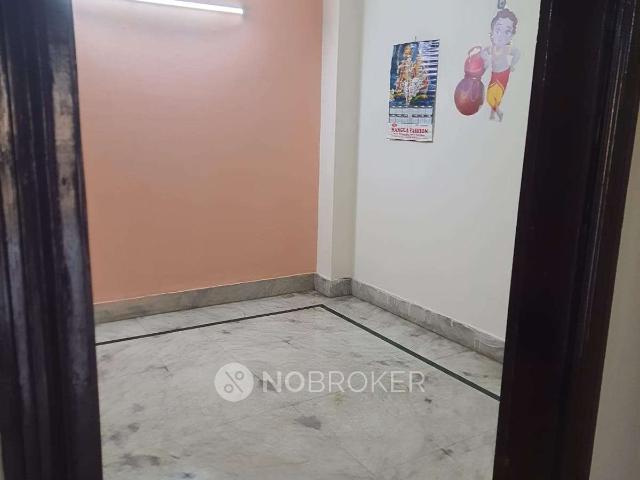 Flat for sale in East Delhi, Deri