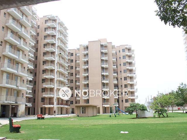 Flat for rent in Hariana