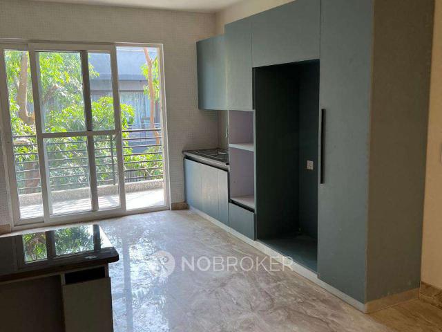 Flat for rent in South Delhi, Deri