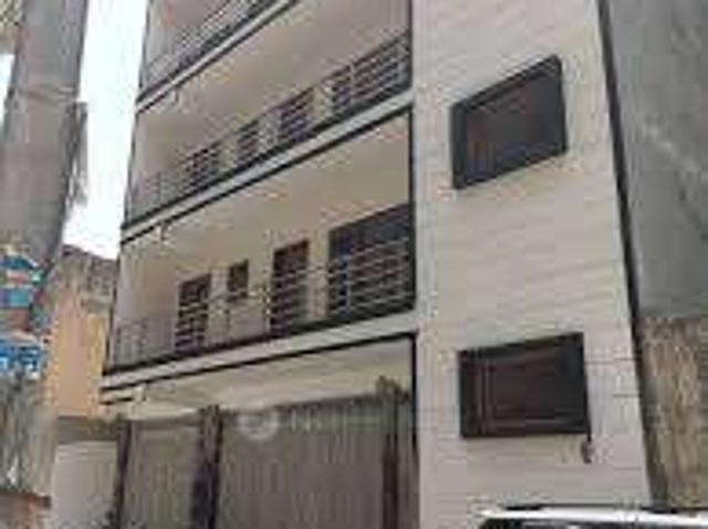 Flat for rent in South Delhi, Deri