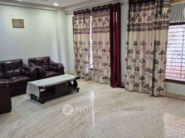 Flat for rent in South Delhi, Deri