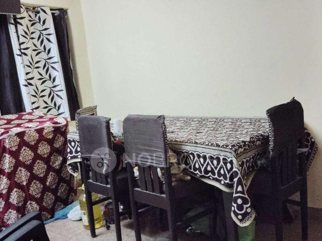 Flat for sale in West Delhi, Deri