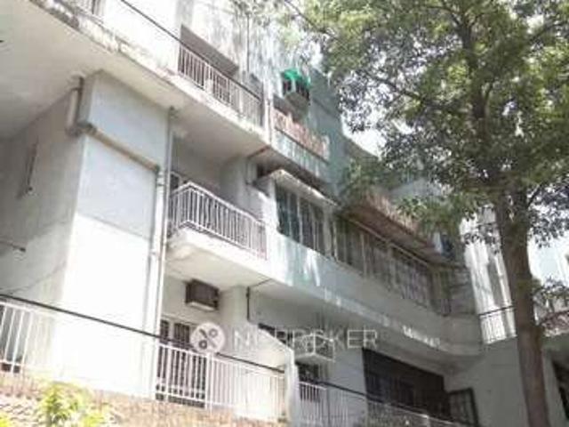 Flat for sale in Deri