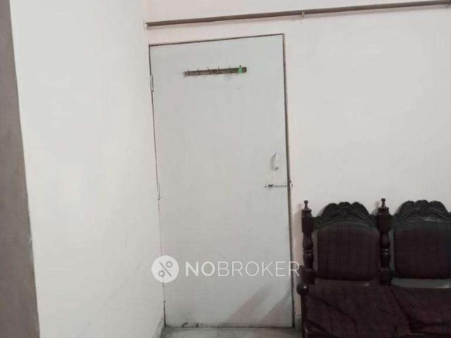 Flat for sale in Janakpuri, Delhi