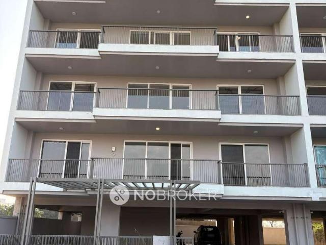 Flat for sale in Hariana