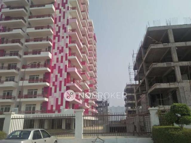 Flat for rent in Hariana