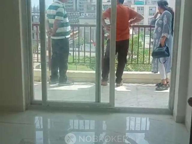 Flat for rent in Hariana