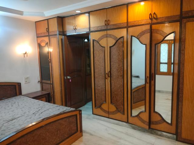 Flat for rent in Tarakrama Nagar, Hyderabad