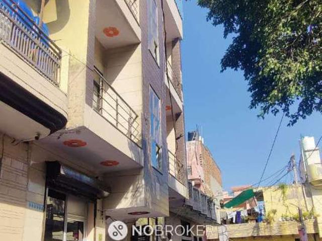 Flat for sale in Central Delhi, Deri