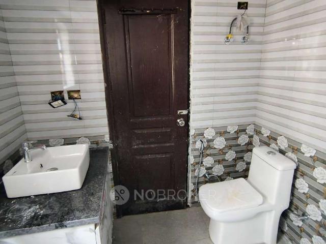 Flat for rent in Greater Noida - Delhi, Arunachal Pradesh
