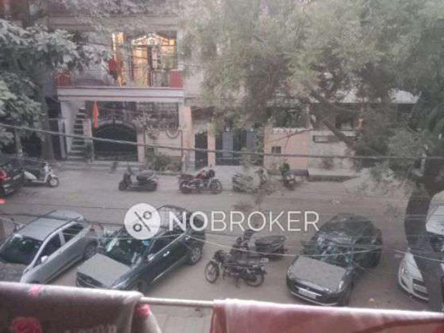 Flat for rent in West Delhi, Deri