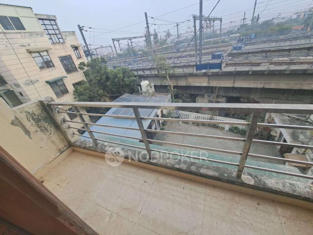 Flat for sale in South West Delhi, Deri