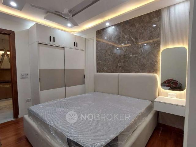Flat for sale in South West Delhi, Deri