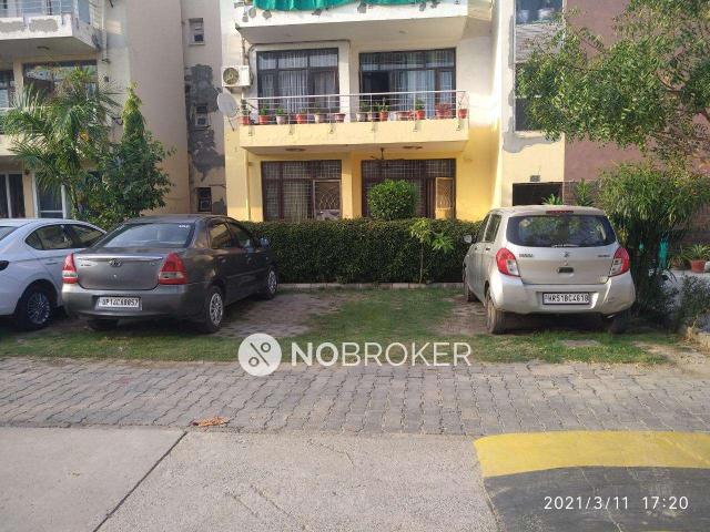 Flat for rent in Hariana