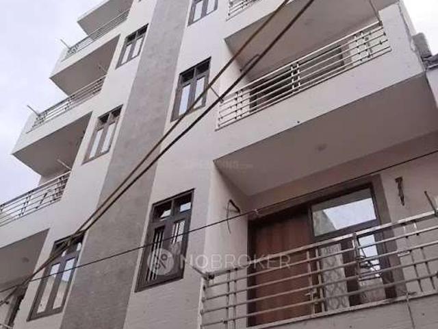 Flat for sale in South West Delhi, Deri