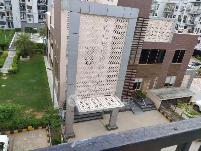 Flat for sale in Hariana
