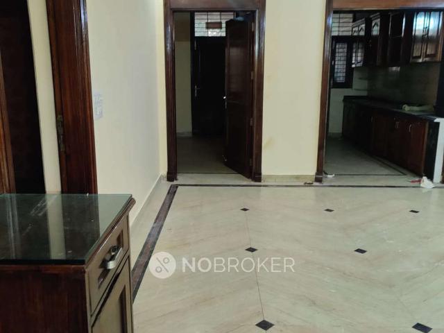 Flat for rent in North West Delhi, Deri