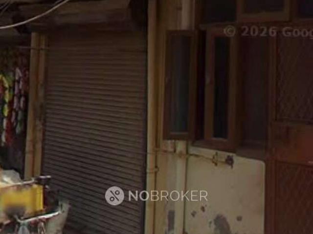 Flat for rent in South Delhi, Deri