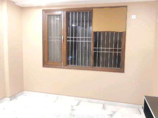 Flat for rent in West Delhi, Deri
