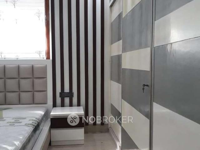 Flat for rent in South Delhi, Deri