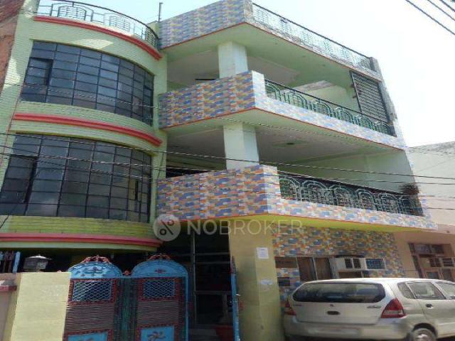 Flat for sale in Hariana