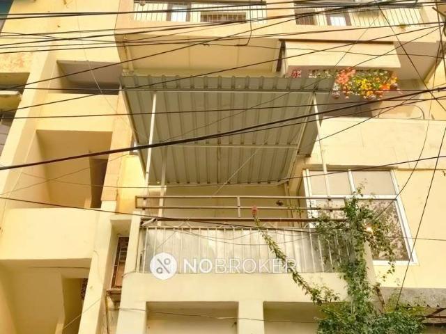 Flat for sale in North West Delhi, Deri